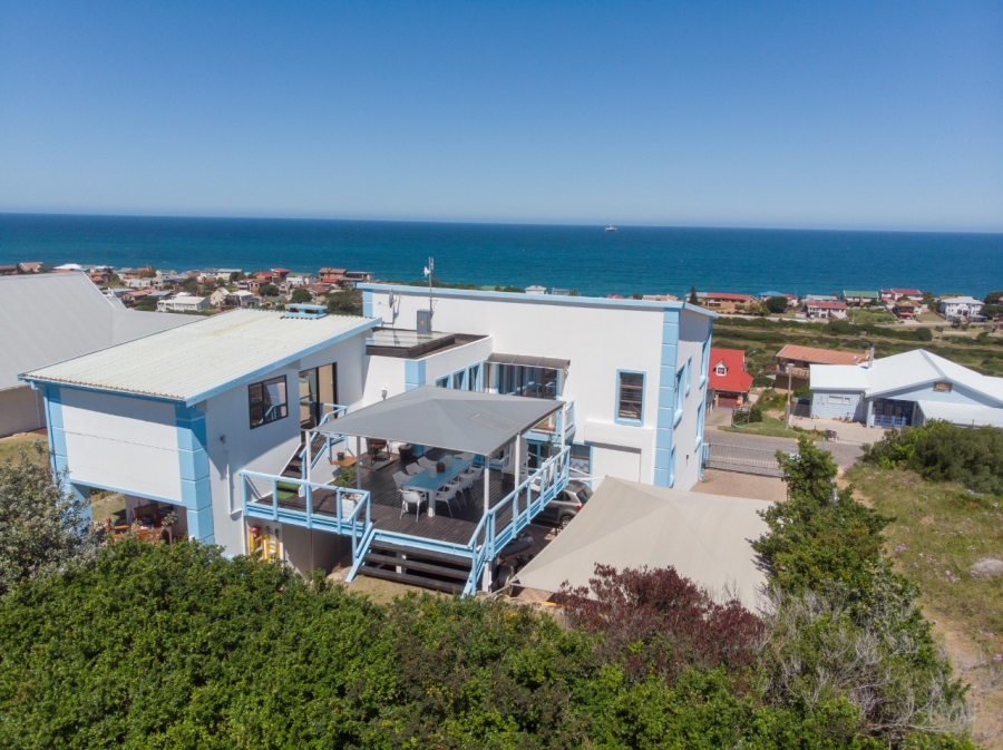 8 Bedroom Property for Sale in Tergniet Western Cape